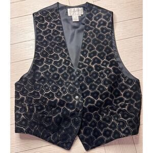 Cedars vintage ladies snap front‎ animal print 100% leather vest. 90s Sz M